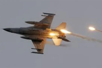 S-400 downs Ukraine F-16