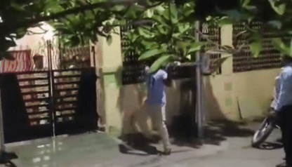 Antisocial elements Terror in Ahmedabad: અમદાવાદમાં અસામાજિક તત્ત્વોએ તલવારો સાથે સોસાયટીમાં મચાવ્યો ઉત્પાત 1 sgrfr