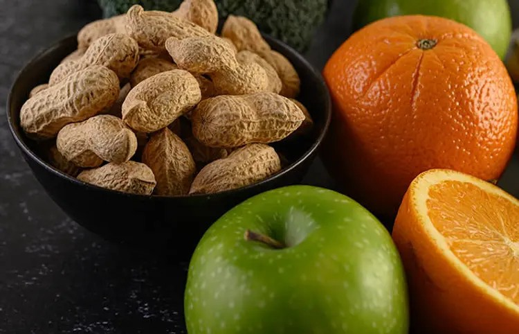 Navratri Fasting Diet: નવરાત્રી ઉપવાસમાં રહેવું છે ઉર્જાવાન? આ 5 ફરાળી ખાદ્યપદાર્થ ચોક્કસ અજમાવો 1 Navratri Fasting Diet