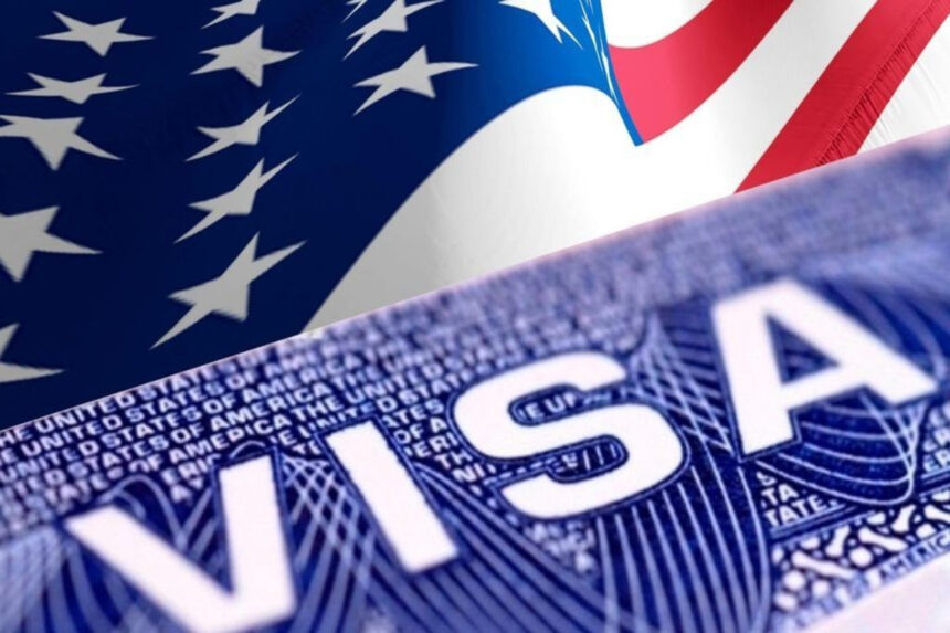 US Student Visa: આણંદના 1,180 વિદ્યાર્થીઓના અભ્યાસ પર હવે અમેરિકામાં જોખમ 1 US Student Visa