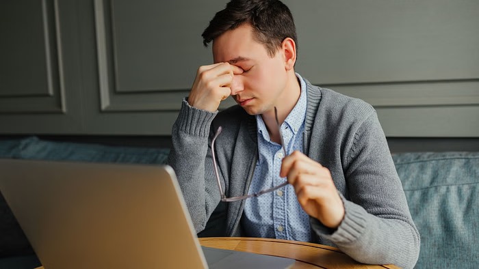 Chronic Fatigue Syndrome: સુસ્તી, નબળી ઊંઘ અને એકાગ્રતાનો અભાવ? તેનું કારણ ગંભીર રોગ પણ હોઈ શકે છે 1 Chronic Fatigue Syndrome