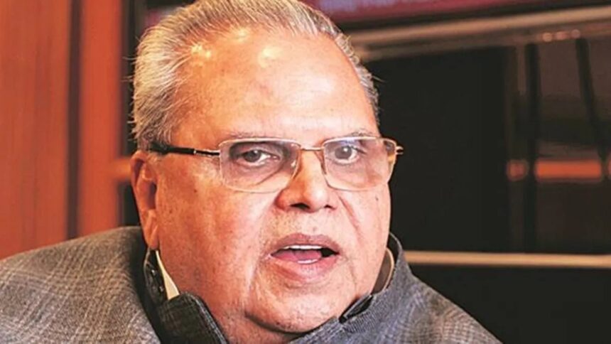 Satyapal Malik Corruption Allegations: સત્યપાલ મલિક કે જેઓએ એકસમયે સરકાર પર પુલવામાં એટેકે અંગે ખુબ ગંભીર આક્ષેપો કર્યા હતા તે જ આજે ભ્રષ્ટાચારના આરોપોમાં ઘેરાયા છે, કેટલું સત્ય આમાં ? 1 Satyapal Malik Corruption Allegations