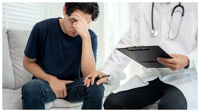 Cancer In Men: પ્રોસ્ટેટ કેન્સર ઉપરાંત, પુરુષોને પણ આ કેન્સરનું જોખમ વધુ હોય છે, શું તમે જાણો છો? 1 Cancer In Men