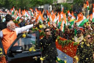 PM Modi Road Show in Gandhinagar: