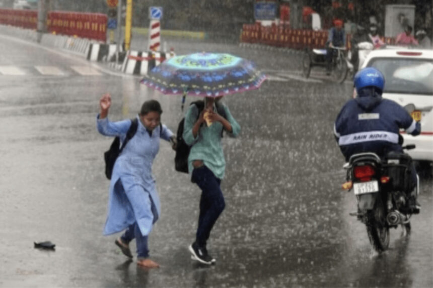 Weather News: ગુજરાતમાં 5 દિવસ ભારે વરસાદની આગાહી, હવામાન વિભાગની ચેતવણી 1 Weather News