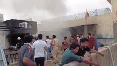 Hyderabad Fire Broke: હૈદરાબાદના ચારમિનાર નજીક ભીષણ આગ: 17નાં મોતની આશંકા 1