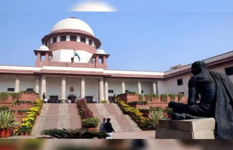 Supreme Court Judgement On POCSO Act: સગીરાની સહમતિને લઈને મોટો નિર્ણય, સુપ્રીમ કોર્ટે POCSO કેસમાં દોષિતની સજા માફ કરી 1 Supreme Court Judgement On POCSO Act