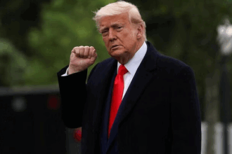 USA Trump Warnings For iPhone Production