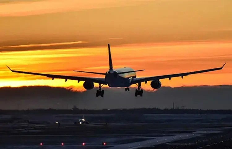Indian Airlines: પાકિસ્તાની એરસ્પેસ બંધથી ભારતીય એરલાઇન્સને મહિને રૂ.306 કરોડનું નુકસાન 1 Indian Airlines