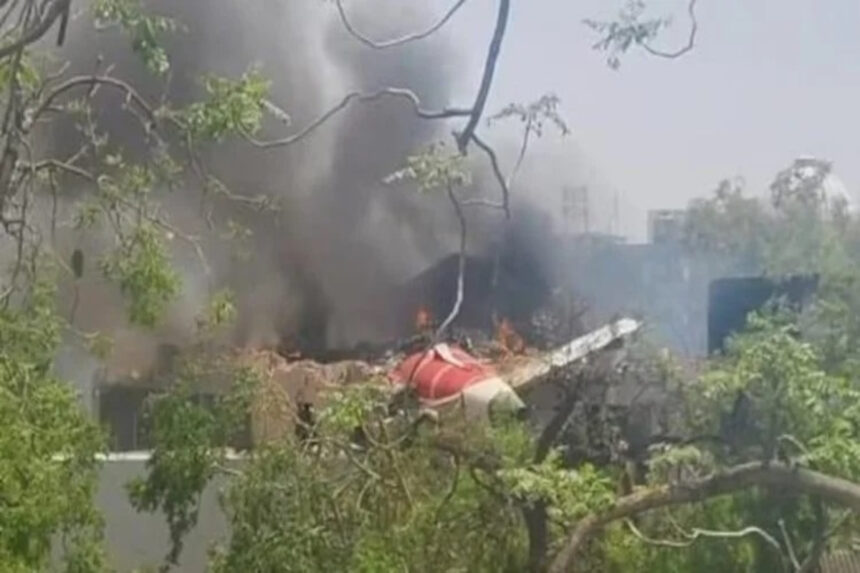 Ahmedabad London Plan Crash : શું બોઇંગ 787 ક્રેશ એક દુર્ઘટના કે સક્રિય કાવતરું છે? 1 Ahmedabad London Plan Crash