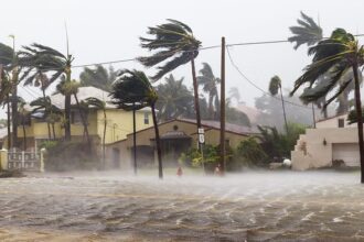 Places to avoid during storm or thunderstorm