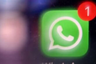 WhatsApp Banned in White House