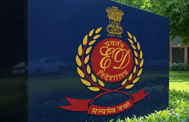 ED Raid In Gujarat And Maharashtra