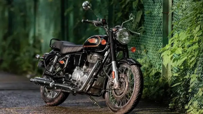 Royal Enfield Bullet 350 Sale: બુલેટનો ક્રેઝ દેશવાસીઓને ઘેરી વળ્યો છે! મે મહિનામાં વેચાણમાં 85%નો વધારો, ટોચના 10માં સ્થાન મેળવ્યું 1 Royal Enfield Bullet 350 Sale
