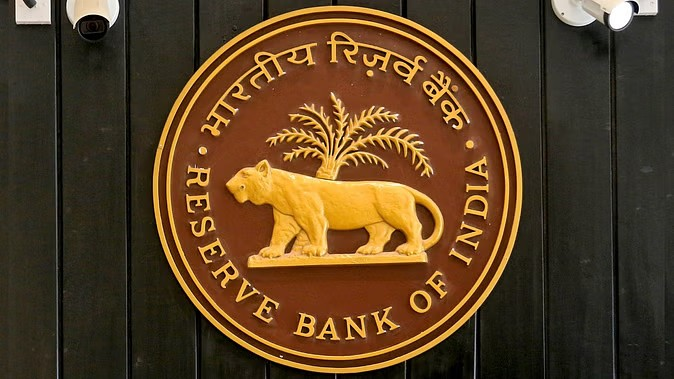 RBI is expected to further ease interest rates: એન્જલ વન રિપોર્ટ: RBI વ્યાજ દરોમાં વધુ ઘટાડો કરે તેવી શક્યતા, બેંકોના NPA વધવાની શક્યતા 1 RBI is expected to further ease interest rates