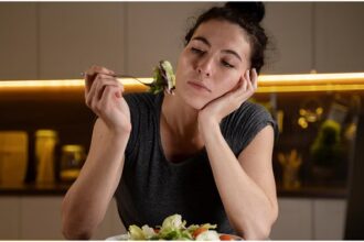After Eating Don't Do These Mistakes