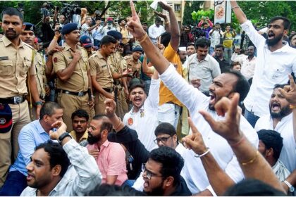 MNS rally against traders protest