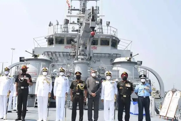 INS Nistar deep sea rescue vessel