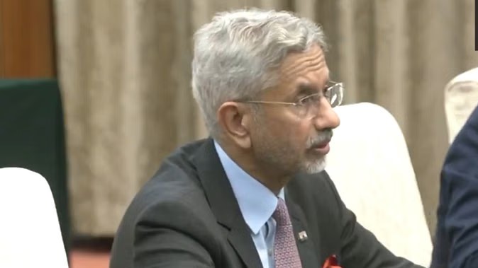 China wang yi meeting jaishankar : જયશંકરે વાંગ યી સાથેની મુલાકાતમાં કહ્યું - ભારત અને ચીનના સંબંધો વિશ્વ માટે મહત્વપૂર્ણ છે, સરહદ પર તણાવ ઓછો થયો છે 1 China wang yi meeting jaishankar