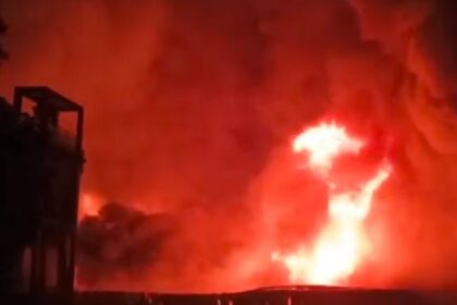 Iraq shopping mall fire