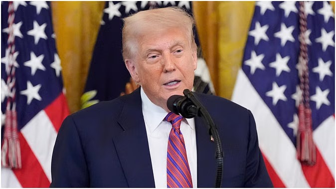 US President Donald Trump : ટ્રમ્પનો મોટો આરોપ: ચૂંટણી પ્રચારના બદલામાં કમલા હેરિસે હોલીવુડ સ્ટાર્સને કરોડો આપ્યા, કાનૂની કાર્યવાહીની માંગ 1 US President Donald Trump