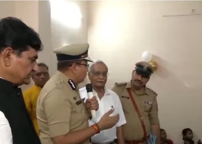 Gujarat Police Day-Care Center: ગુજરાત પોલીસની કેમ તારીફ થઇ રહી છે, લોકો માટે ક્યાં ખાસ પગલાં ભર્યા છે ? 1 Gujarat Police Day-Care Center