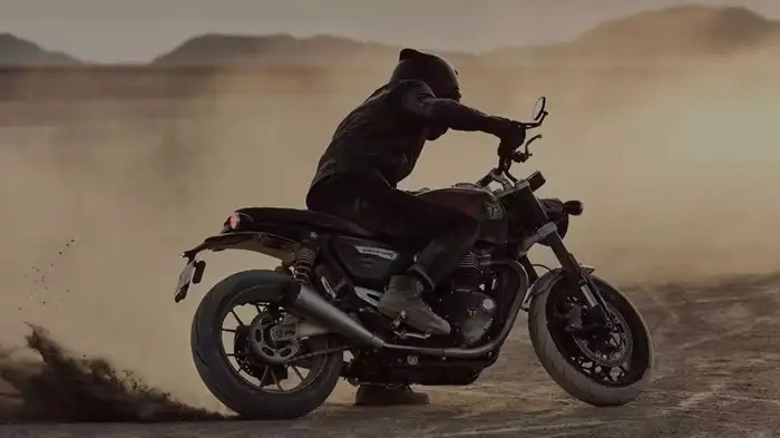 Triumph Thruxton 400 Launch Date
