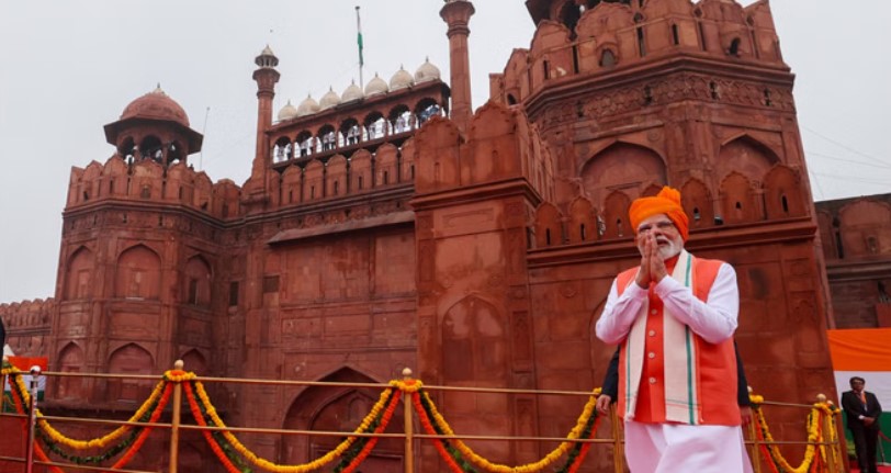 pm modi speech: 'દેશના 300 થી વધુ સ્ટાર્ટઅપ્સ ફક્ત અવકાશ ક્ષેત્રમાં જ કામ કરી રહ્યા છે', લાલ કિલ્લા પરથી પીએમ મોદીએ કહ્યું 1 Screenshot 2025 08 15 130436