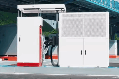 100 MW electric truck supercharging station