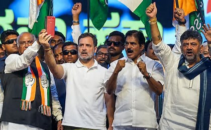 I.N.D.I.A Alliance March : વોટ ચોરી સામે સંસદથી ચૂંટણી પંચ સુધી રાહુલ ગાંધી સહિત 300 સાંસદોની કૂચ 1 I.N.D.I.A Alliance March