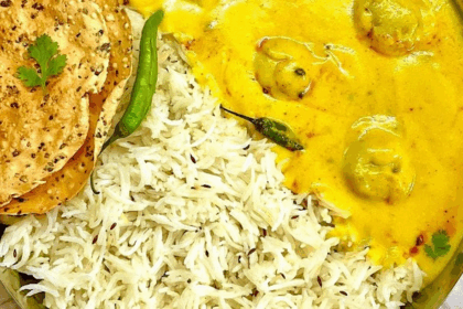 How to Make Perfect Pakoras for Kadhi