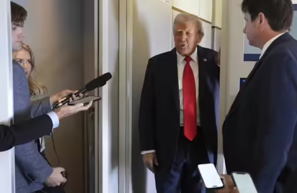 University of California Sue Trump: કેલિફોર્નિયા યુનિવર્સિટી ટ્રમ્પ વહીવટીતંત્ર સામે કોર્ટમાં, ભંડોળ અને દંડ મુદ્દે વિવાદ 1 3h79bgfc