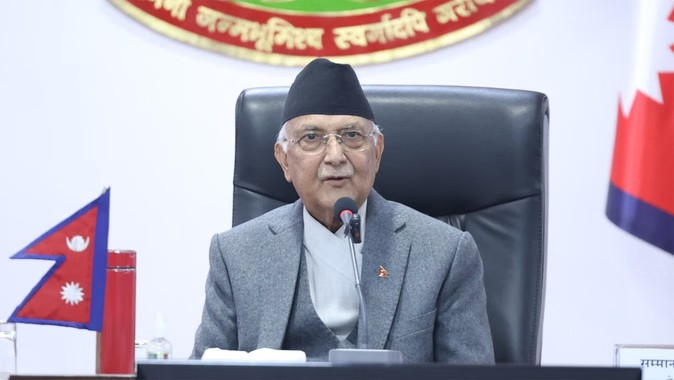 Nepal Gen-Z protests: નેપાળ: જનરલ-જી આંદોલન દરમિયાન થયેલી હિંસા પર કમિશને કડક કાર્યવાહી કરી, ભૂતપૂર્વ પીએમ ઓલી સહિત પાંચ લોકોના પાસપોર્ટ જપ્ત કરવાની ભલામણ કરી 1 Nepal Gen-Z protests