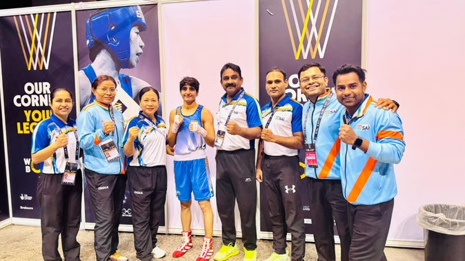 World Boxing Championship: જાસ્મિન પછી, મીનાક્ષીએ પણ ગોલ્ડ મેડલ જીત્યો, કઝાકિસ્તાનની બોક્સરને હરાવી 1 World Boxing Championship