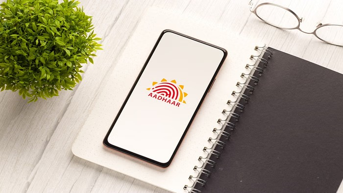 Aadhaar Update Details: શું તમારૂ આધાર કાર્ડ 10 વર્ષ જૂનું છે? આ તારીખ સુધીમાં તેને મફતમાં અપડેટ કરો, આખી પ્રક્રિયા જાણો 1 Aadhaar Update Details