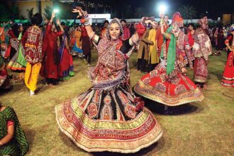 873729 garba 2