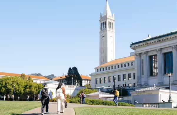 Study in USA: અમેરિકામાં નંબર વન જાહેર યુનિવર્સિટી કઈ છે? ફી કેટલી લેવામાં આવે છે? 1
