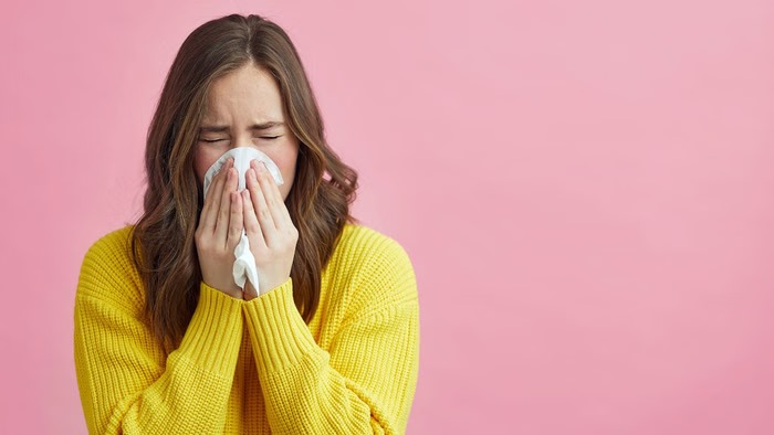 Frequent sneezing causes: શું તમને વારંવાર છીંક આવે છે? જાણો તેના પાછળના મુખ્ય કારણો અને ઉપાયો 1 Frequent sneezing causes