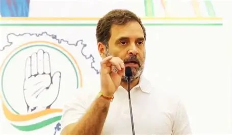 Rahul Gandhi Gujarat Assembly election plan: ગુજરાત વિધાનસભા ચૂંટણી: તાલુકા-જિલ્લા પ્રમુખોના ઘરે રહેશે રાહુલ ગાંધી, નવા જિતના પ્લાન સાથે 1 WhatsApp Image 2025 09 16 at 12.29.41 ac1cabe8
