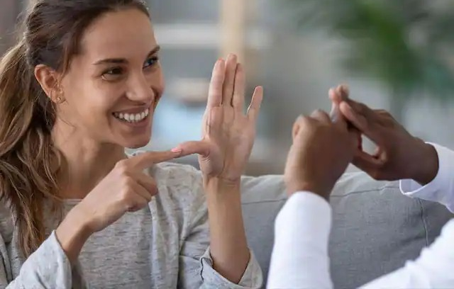 ISLRTC Sign language Course : સાંકેતિક ભાષામાં પીજી ડિપ્લોમા માટે, ISLRTC એ નવા અભ્યાસક્રમો અને તાલીમ કાર્યક્રમો શરૂ કર્યા 1 ISLRTC Sign language Course