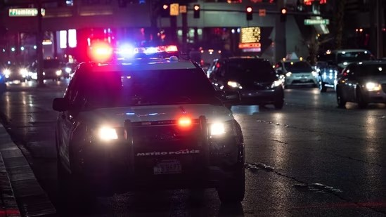 US restaurant shooting: અમેરિકાના રેસ્ટોરન્ટમાં યુવકનો અંધાધૂંધ ગોળીબાર, 3નાં મોત અને અનેક ઈજાગ્રસ્ત 1 l3j67bej