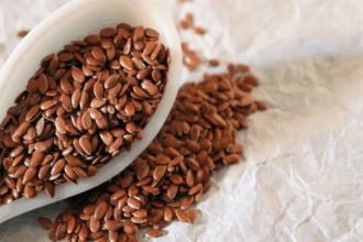 Flax seeds face mask for anti aging