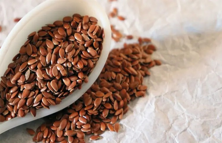 Flax seeds face mask for anti aging