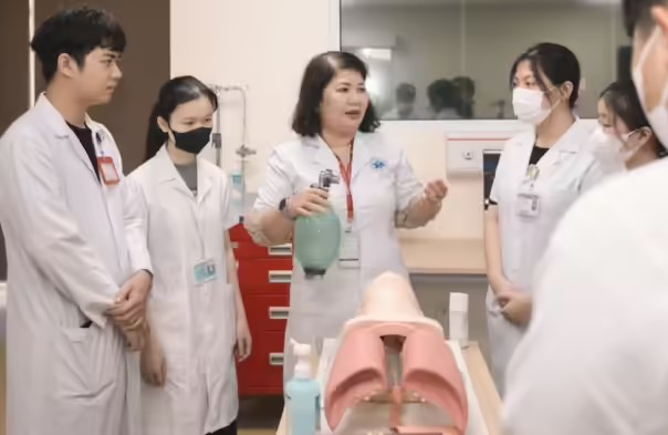Medical Degree in China: ભારતમાં MBBS, ચીનમાં મેડિકલ ડિગ્રી શું કહેવાય છે? જાણો ત્યાં મેડિકલ શિક્ષણ કેવી રીતે આપવામાં આવે છે. 1 soh3n4kg