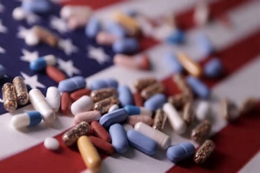 US tariffs on Indian medicines: અમેરિકાએ ભારત પર ટેરિફ તો નાખ્યો પણ હવે અમેરિકનો જ સસ્તી દવાઓ માટે તરસી જશે 1 th 91 1