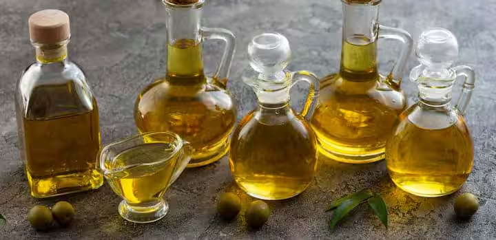 Refined Oil Side Effects: રિફાઇન્ડ તેલ બની રહ્યું છે ધીમું ઝેર, હૃદયથી લઈ લીવર સુધી પહોંચાડે છે ભારે નુકસાન 1 3e57vbqc