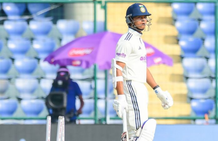 Yashasvi Jaiswal run out: યશસ્વી જયસ્વાલની બેવડી સદી અધૂરી રહી, શુભમન ગિલ સાથેની ગેરસમજને કારણે 173 રને રન-આઉટ 1 3ppa82ol