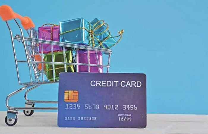 Diwali credit card spending survey 2025: દિવાળીએ ૪૨% લોકોએ ક્રેડિટ કાર્ડથી ૫૦ હજારથી વધુ ખર્ચ કર્યો, સૌથી વધુ ખર્ચ ઘરેલું ઉપકરણો અને ગેજેટ્સ પર 1 5vkgdbmt