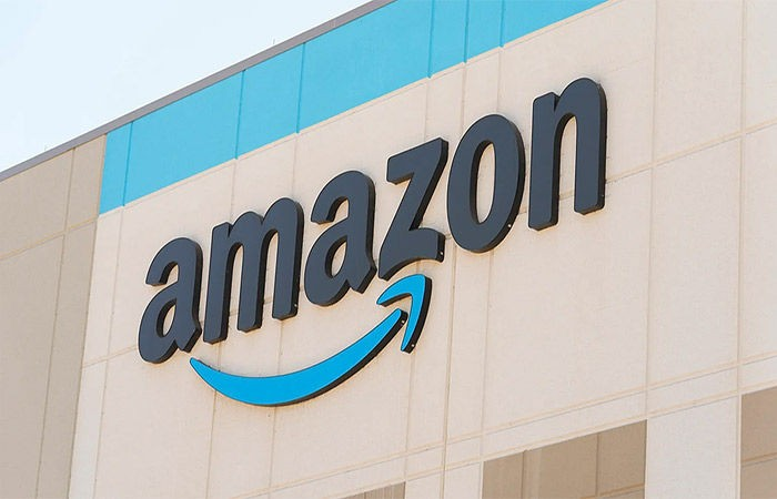 Amazon job cuts AI investment: એમેઝોનનો મોટો નિર્ણય: 14 હજાર નોકરીઓમાં કપાત, એઆઈ અને ક્લાઉડ રોકાણમાં વધારો 1 87lfhwwl