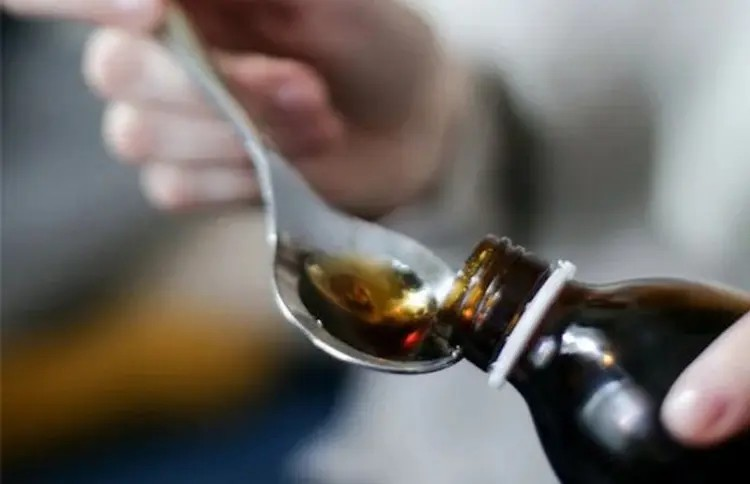 Cough syrup child deaths Gujarat: રાજસ્થાનમાં કફ સિરપથી બાળકોના મોત: ગુજરાતમાં પણ તાત્કાલિક તપાસ, આરોગ્ય વિભાગને સુનિશ્ચિતતા માટે રિપોર્ટ માગ્યો 1 h1s2372f